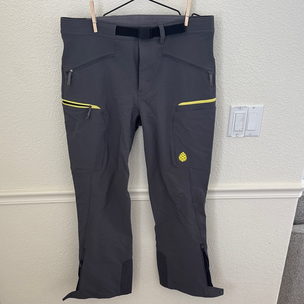 Stio Tracksetter Ski Pants size 34x32